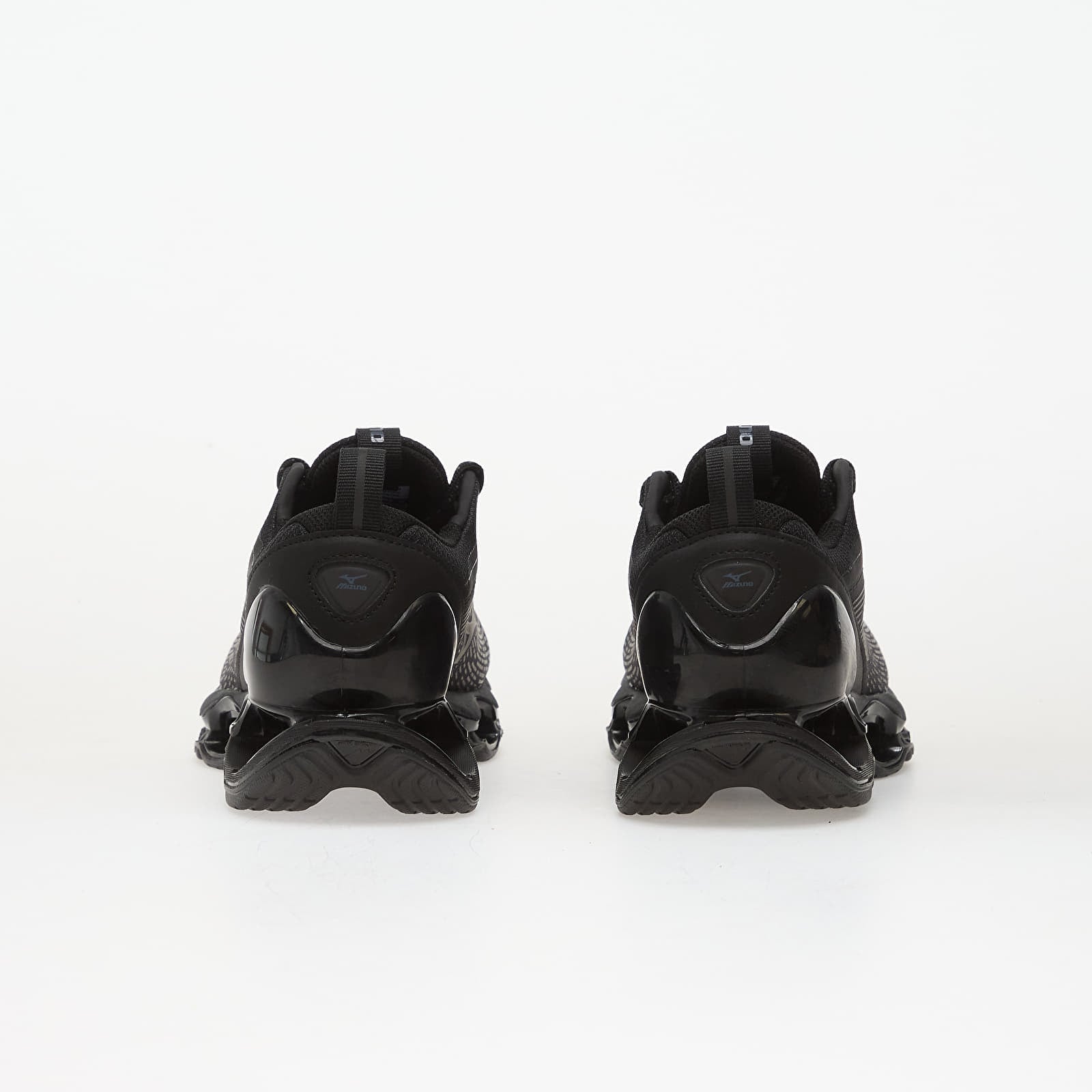 Men's sneakers and shoes Mizuno Wave Prophecy 13.2 (U) Black/ Black/ Iron Gate