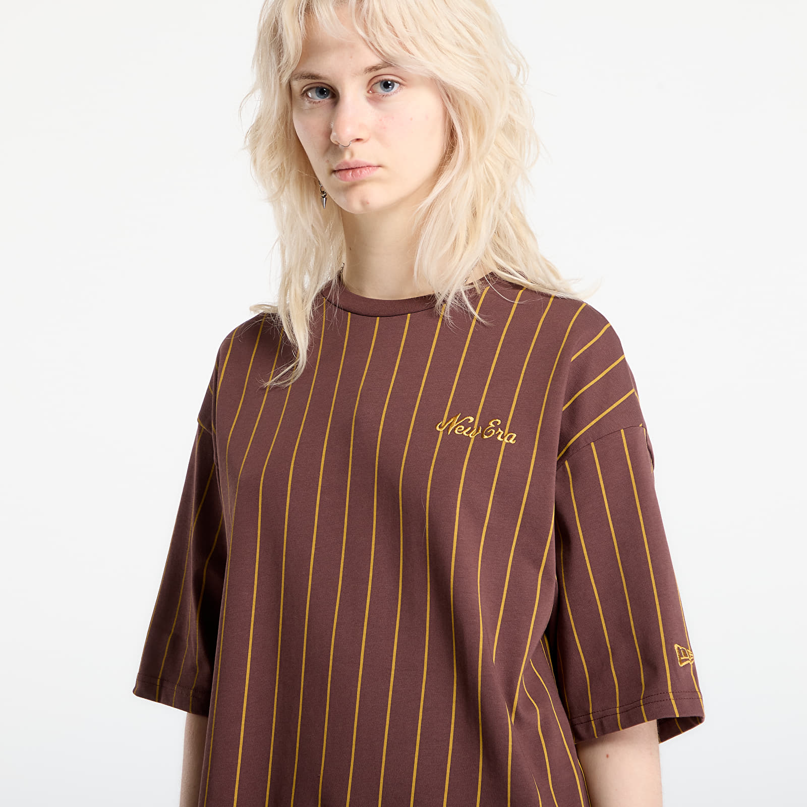 Men's T-shirts New Era Pinstripe Os Tee UNISEX Brown