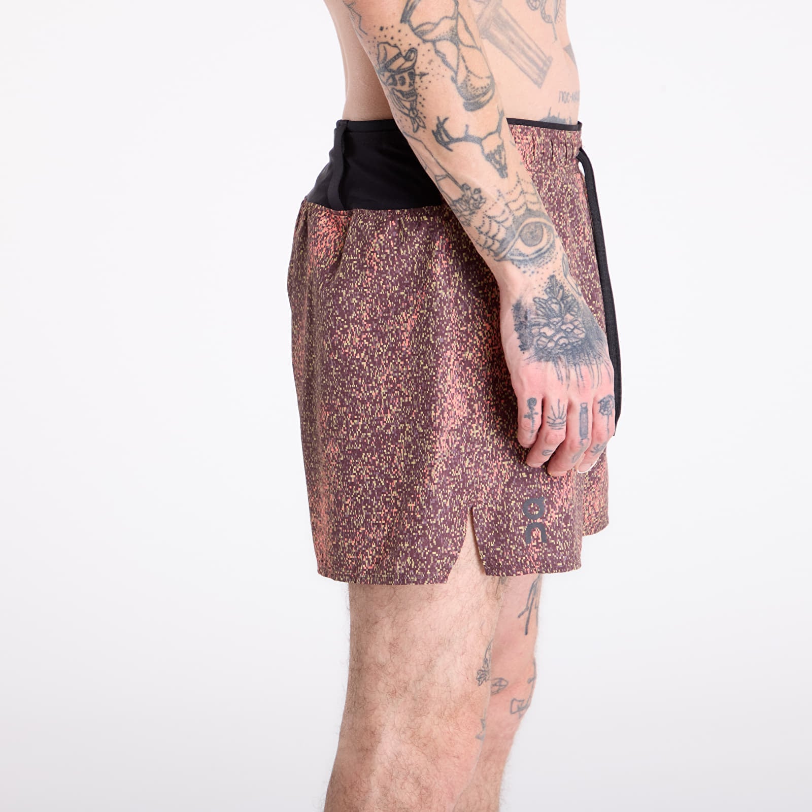 Vyriški šortai On Trail Shorts Black/ Gobi