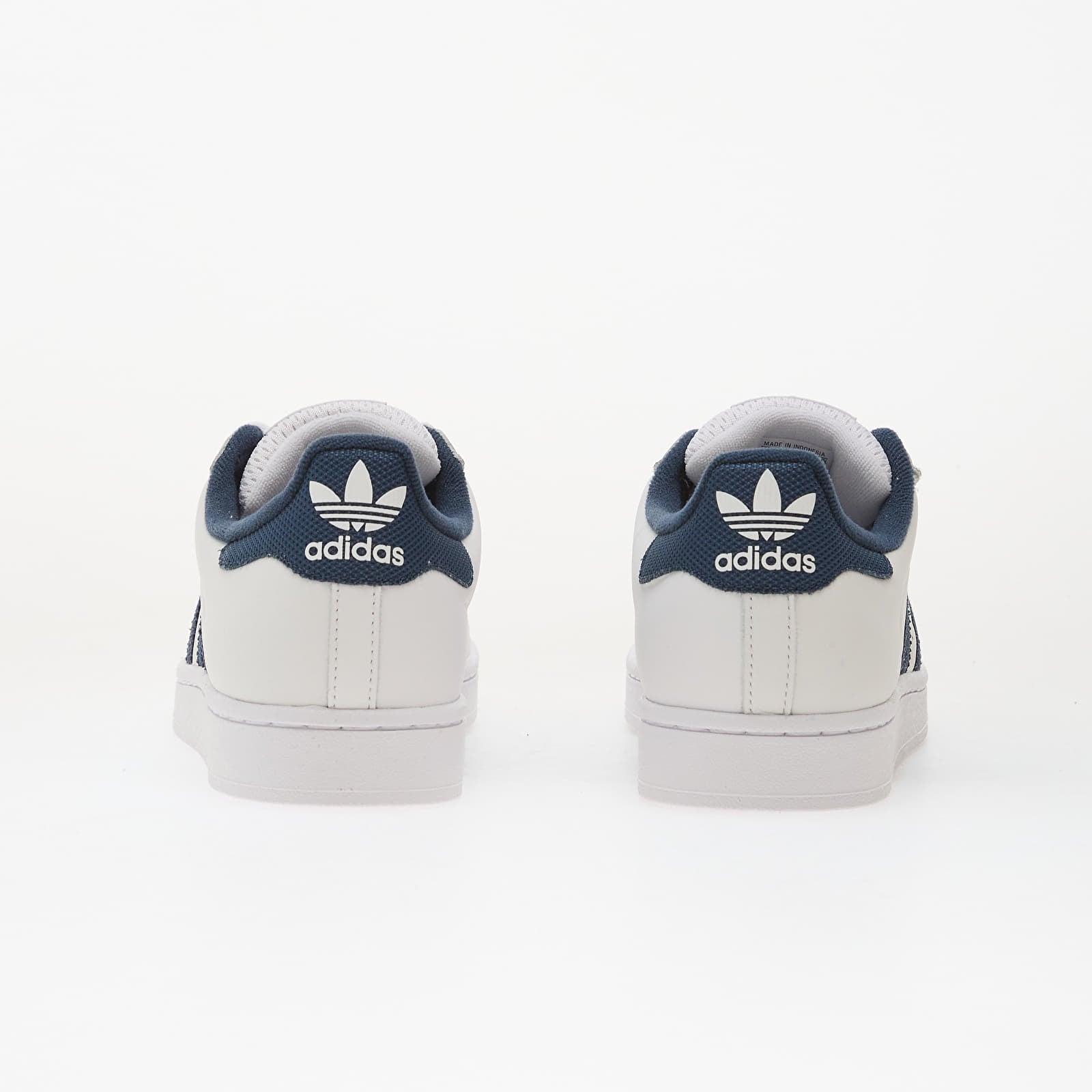 Miesten lenkkarit ja kengät adidas Superstar II Ftw White/ Crenav/ Gold Metallic