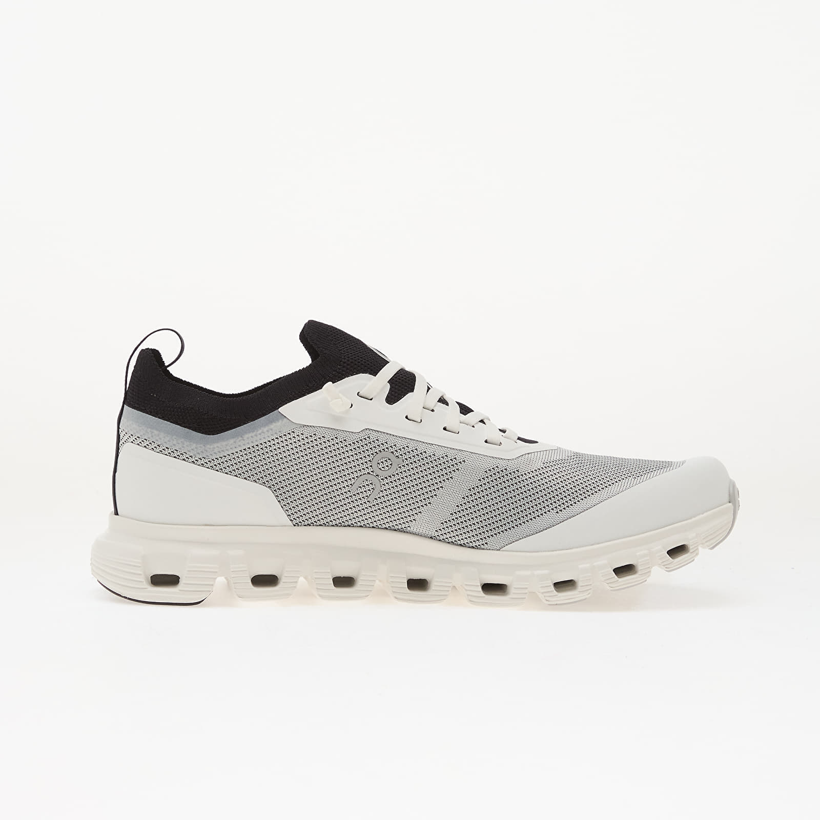 On Παπούτσια On M Cloud 6 Versa White/ Black 7.5 - 3