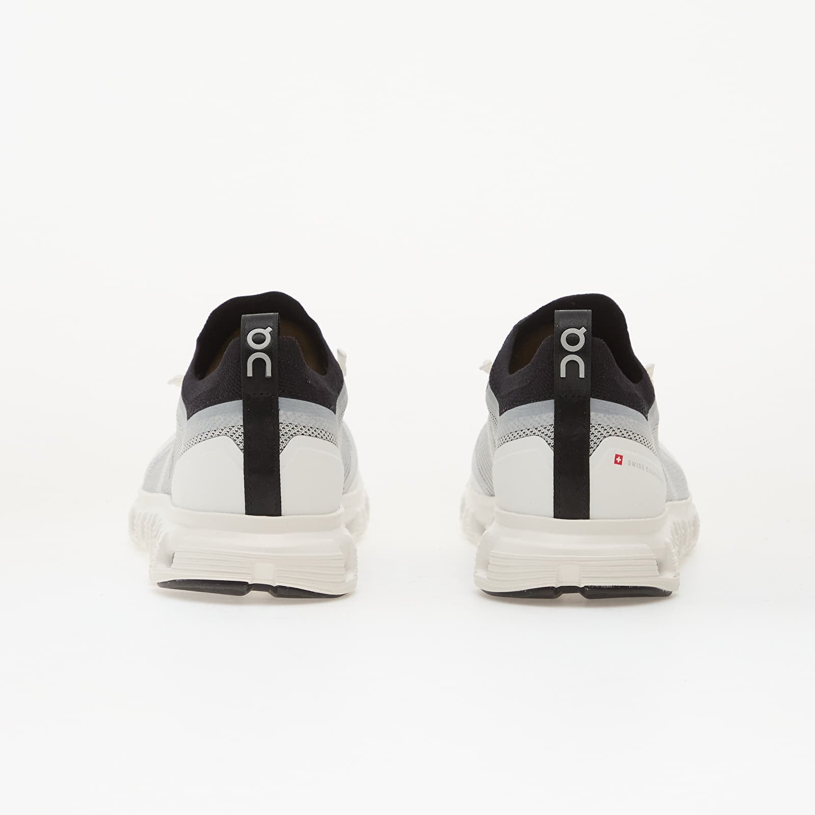 On Παπούτσια On M Cloud 6 Versa White/ Black 7.5 - 5