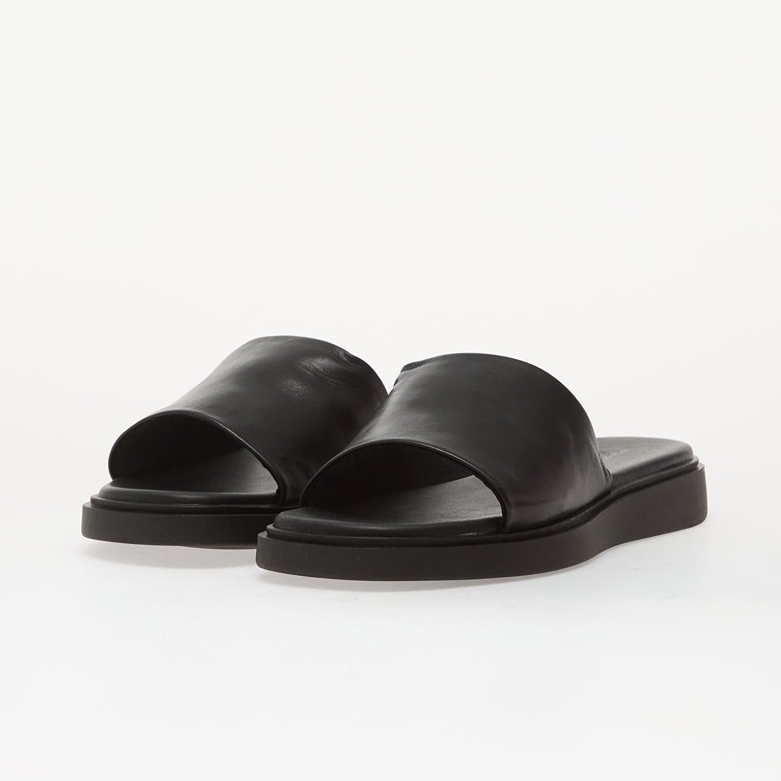 Women's sneakers and shoes Vagabond Connie Black