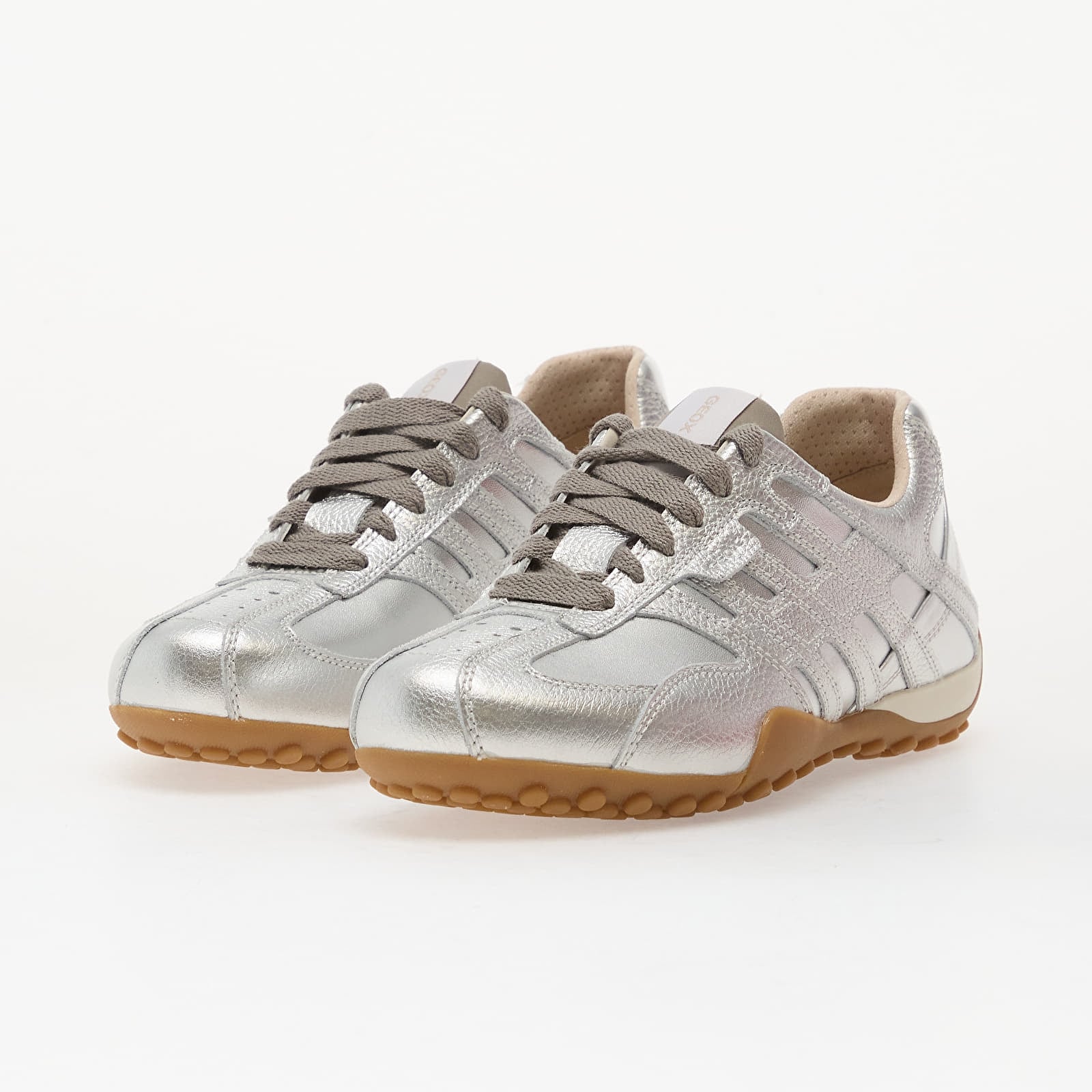 Women's sneakers and shoes Geox D Snake Original Silver