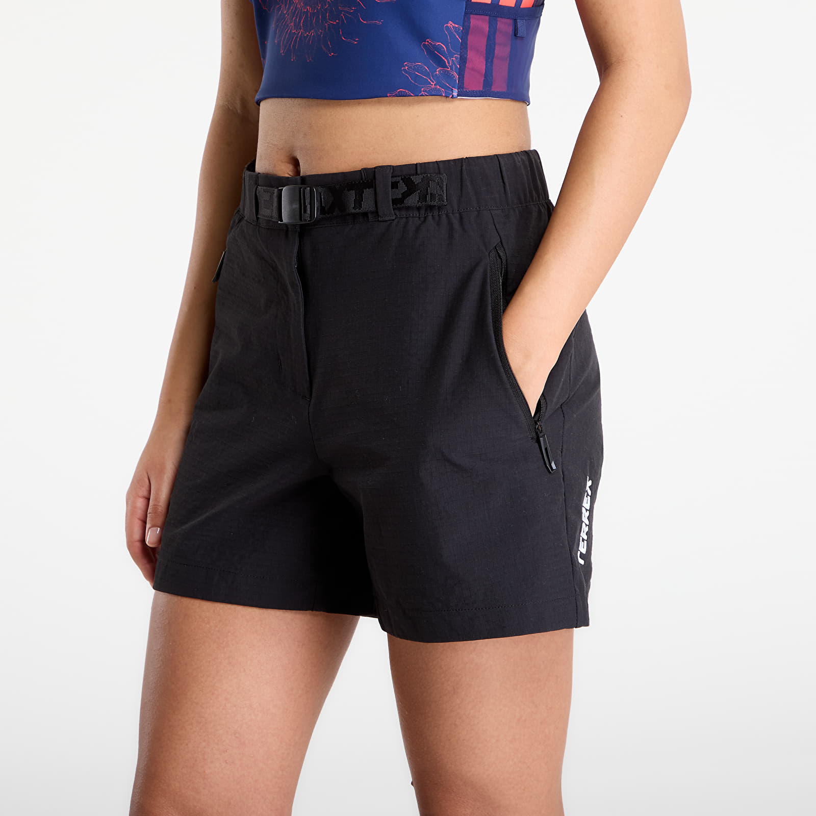 Moteriški šortai adidas W Xpr Md Short Black