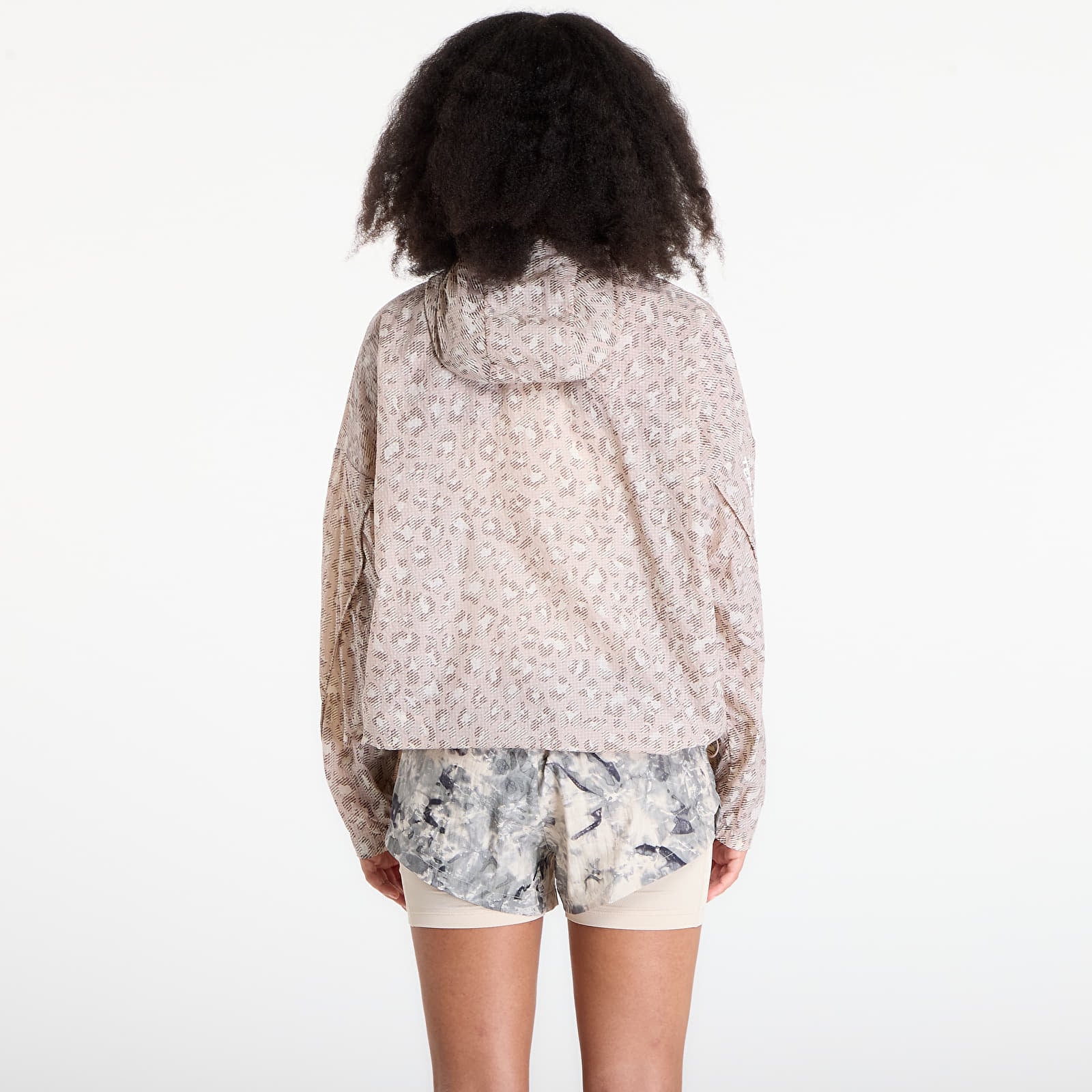 Дамски якета adidas W Xpl Wind Aop Wonder Aluminium/ Wonder Taupe/ Trace Brow