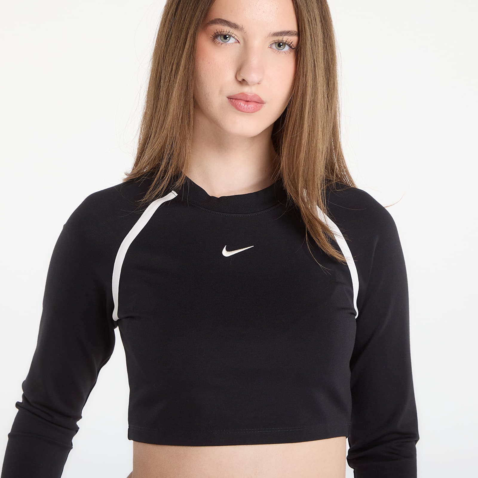 T-shirts til kvinder Nike Sportswear Women's Tight Long-Sleeve Cropped Top Black/ Black/ Chalk/ Chalk