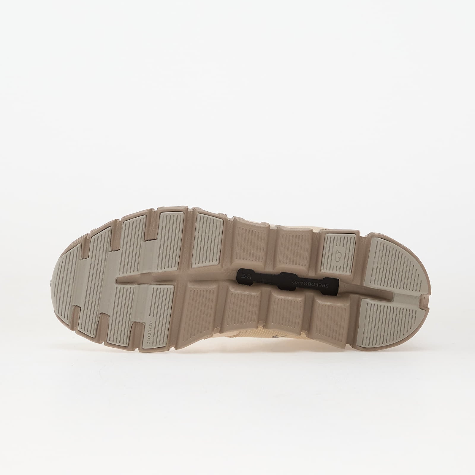 On Sneakers On W Cloud 6 WP Sand/ Desert EUR 42.5 - 2