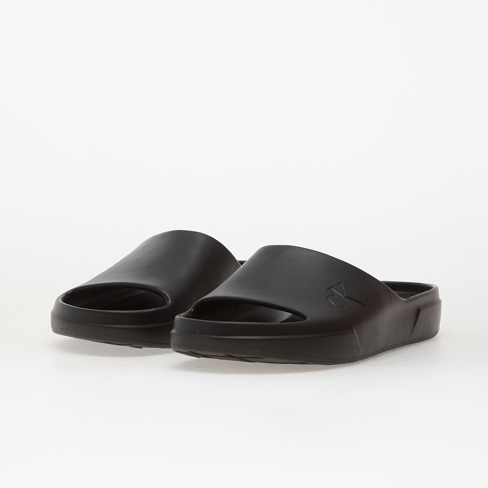 Men's slippers Calvin Klein *J Chunky Slide Onep Black