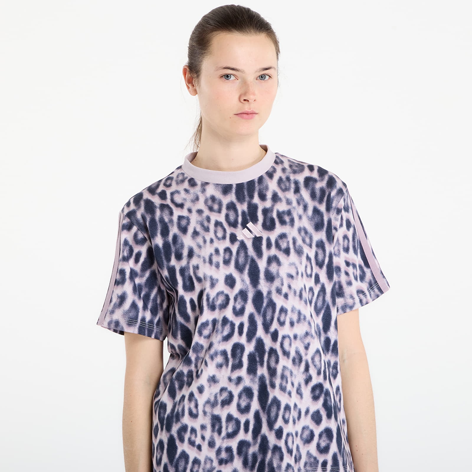 Tričká adidas Seasonal Essentials Leopard Print T-Shirt With 3-Stripes Multicolor/ Crystal Linen