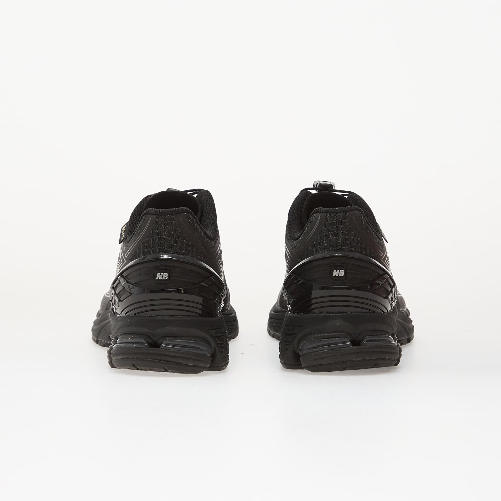 Turnschuhe und Schuhe für Männer New Balance 1906 Black/ Alkaline Green