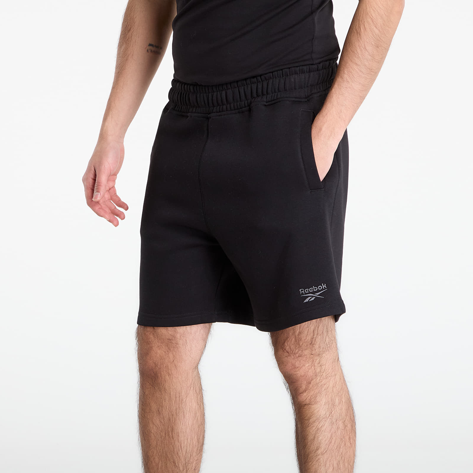 Pantaloni scurți pentru bărbați Reebok Wardrobe Essentials Men's Shorts Black