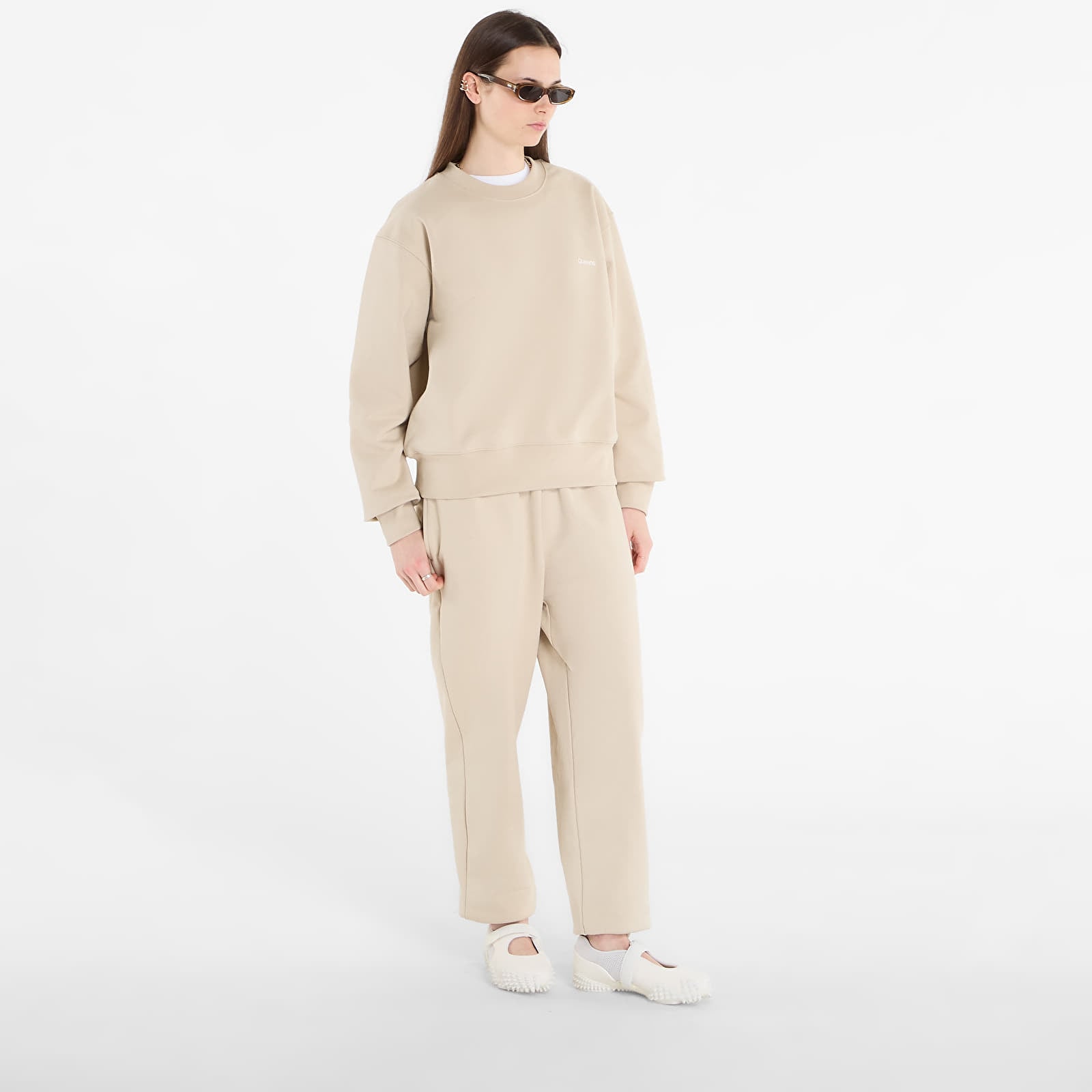 Hoodies and sweatshirts  Queens Women's Sweats Essential Crewneck Sand