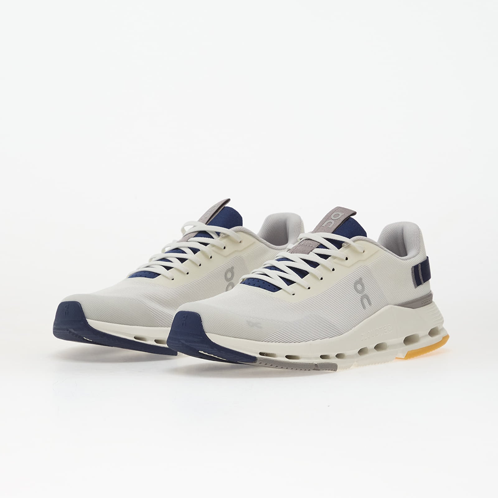 Men's sneakers and shoes On M Cloudnova Form 2 Ivory/ Zodiac