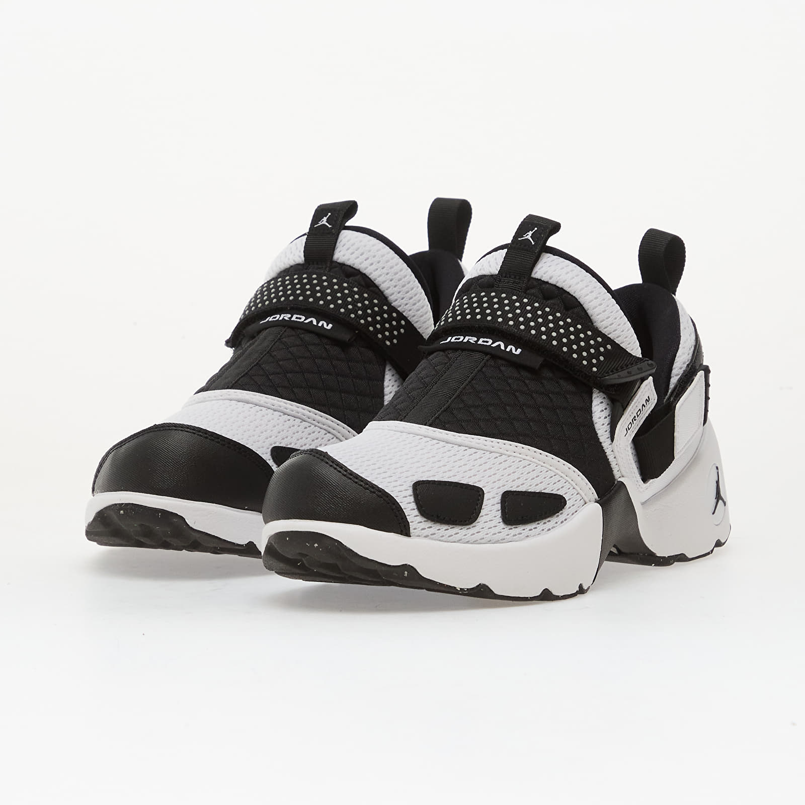 Sieviešu kedas un apavi Jordan W Trunner Lx White/ Black-Reflective Slvr