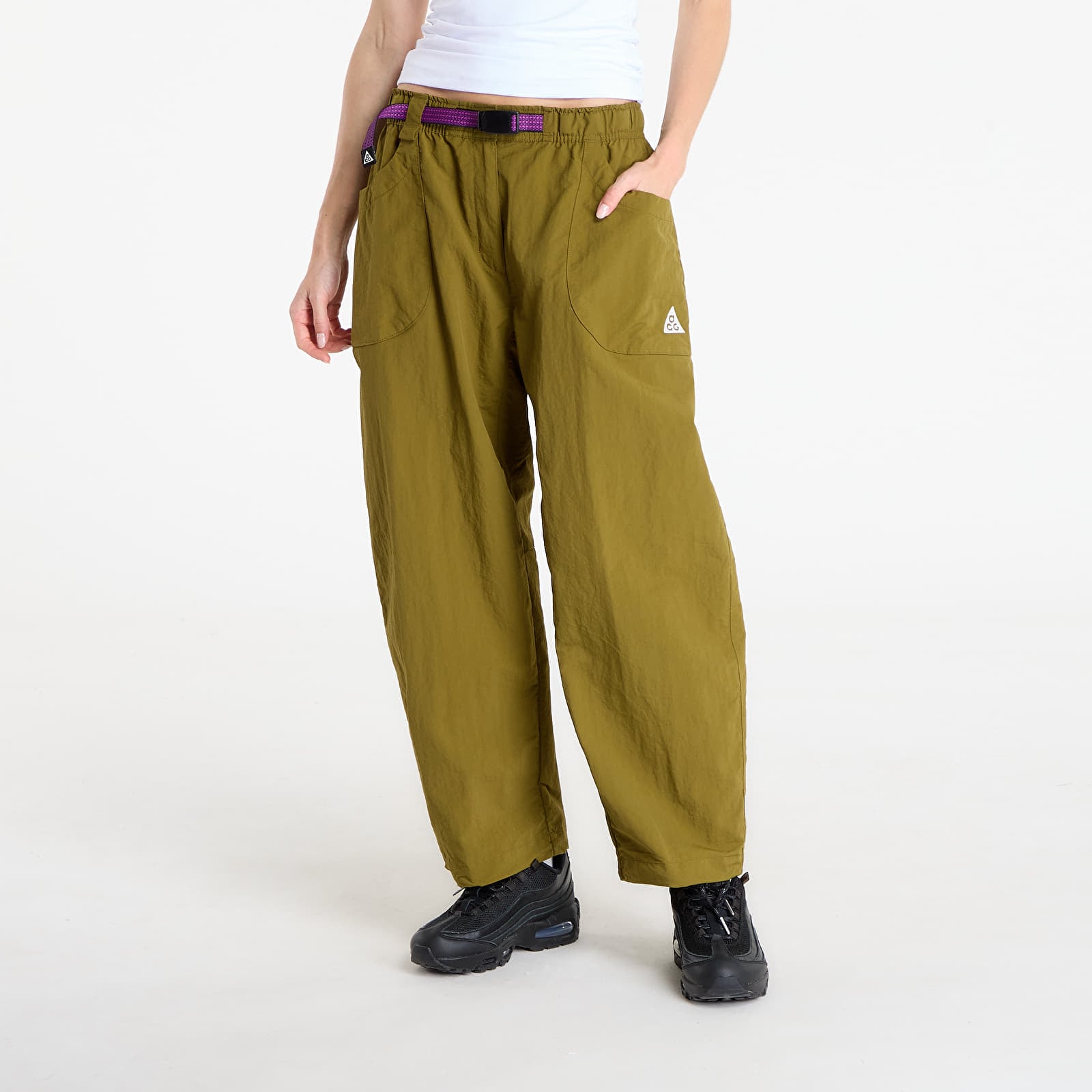 Ženske hlače Nike ACG "Dolomiti" Women's Pants Olive Flak/ Black/ Summit White