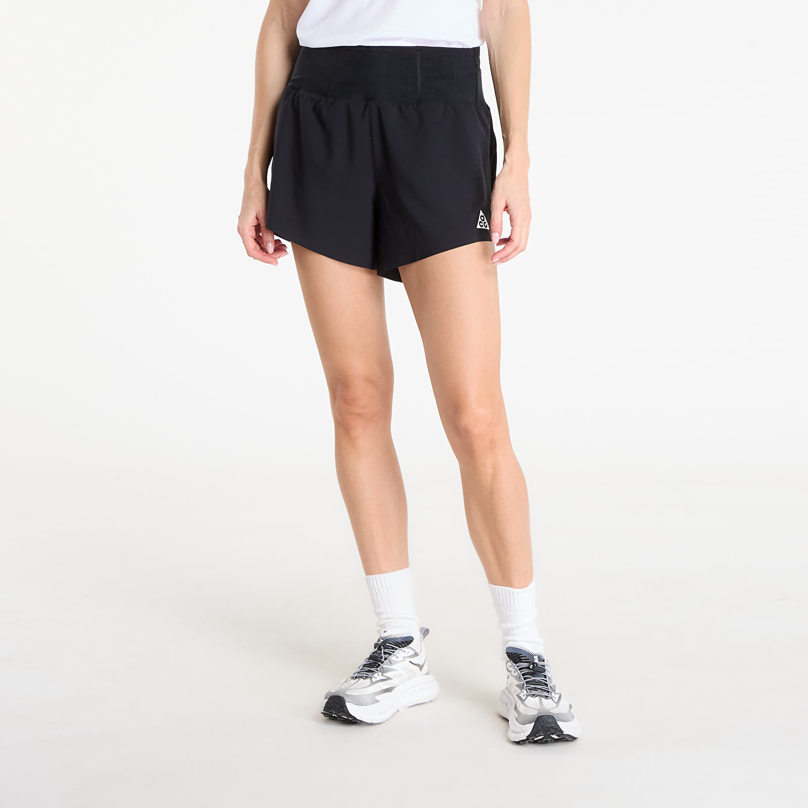Shorts femme Nike ACG Women's Dri-FIT Mid-Rise Brief-Lined Trail Running Shorts Black/ Black/ Summit White