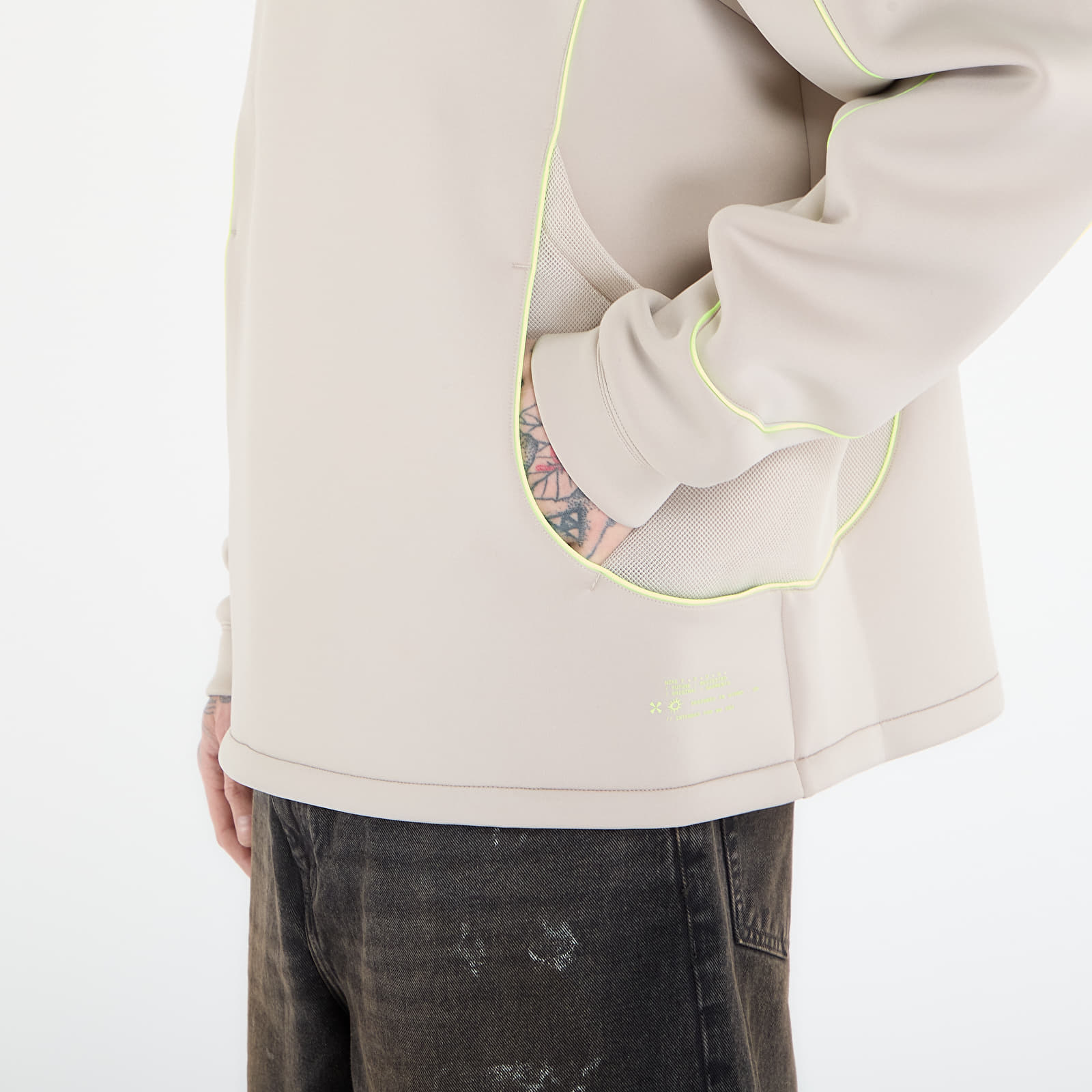 Pánske mikiny Nike Project F.R.O.G. Men's Bubble Mesh Pullover Hoodie Cream Ii/ Black/ Volt Ice/ Volt Ice