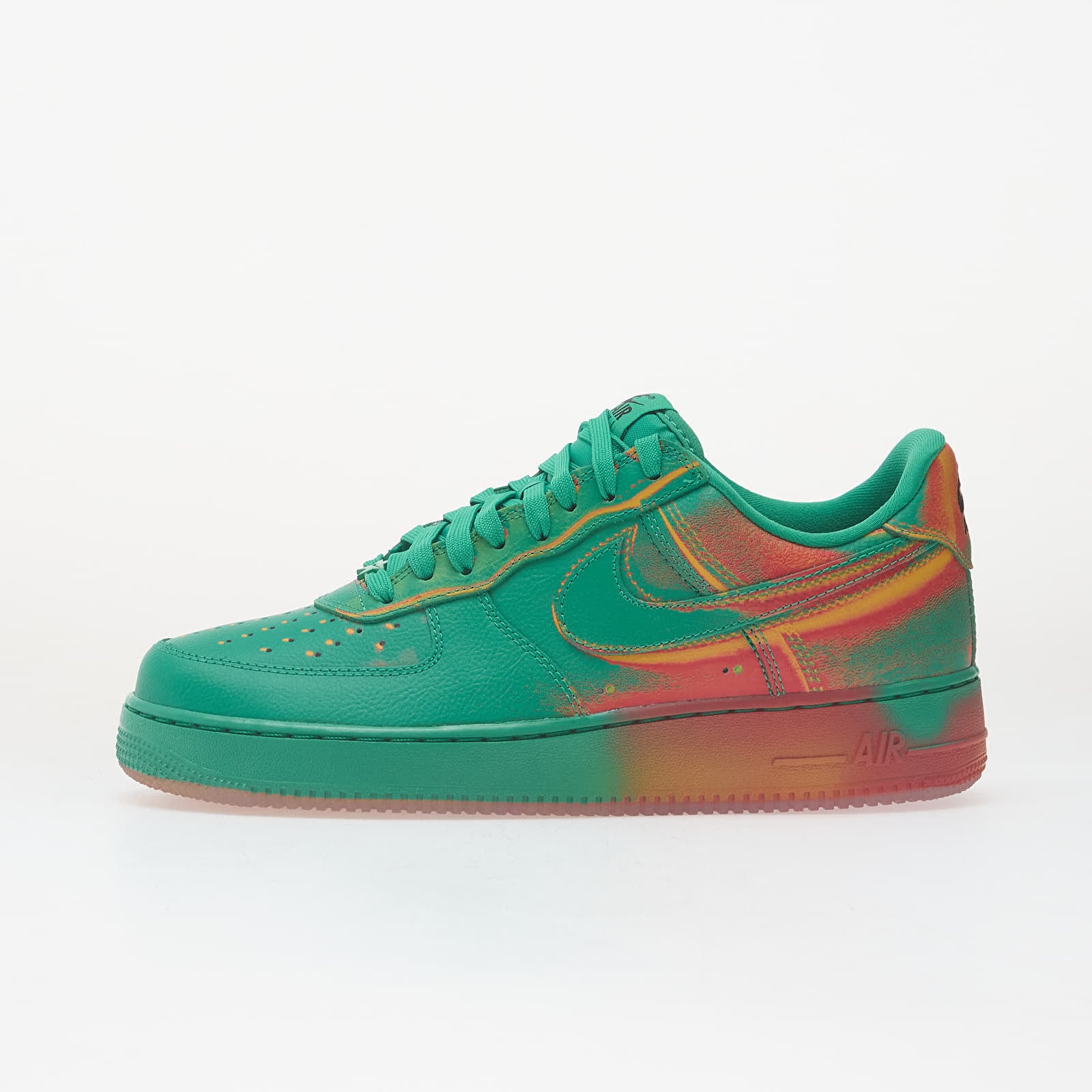 Сникърси Nike Air Force 1 Low Retro Stadium Green/ Bright Crimson EUR 40