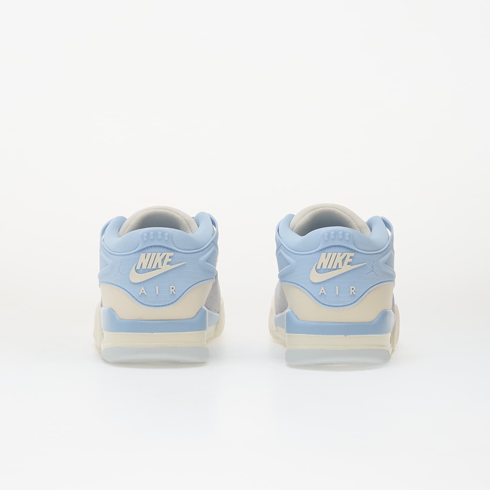 Dámske topánky a tenisky Air Jordan W 4 Rm Psychic Blue/ Pale Ivory-Aura
