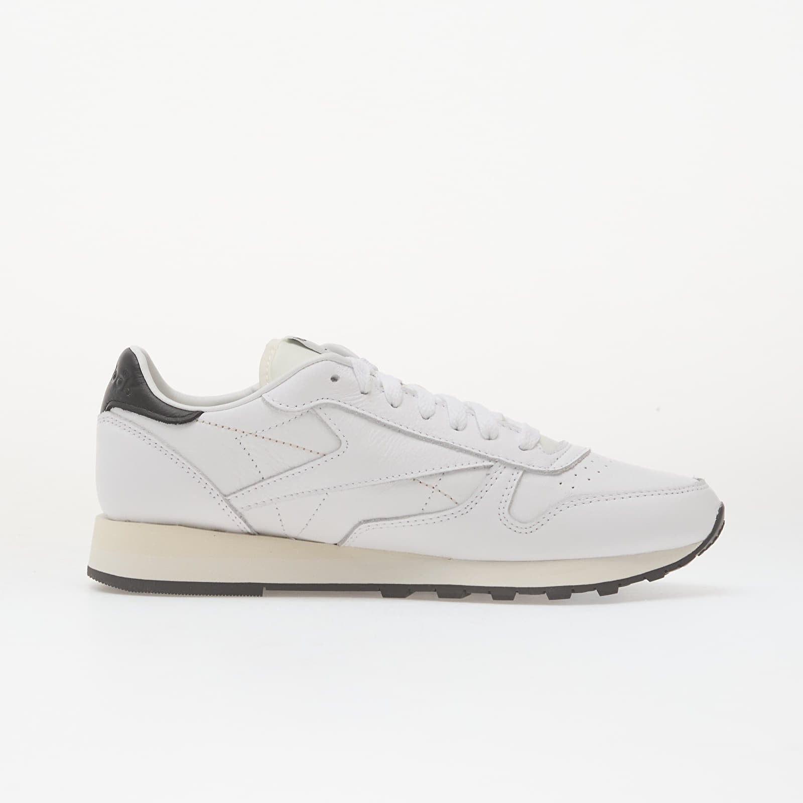Sneakers og sko til mænd Reebok Classic Leather White/ Black/ Chalk