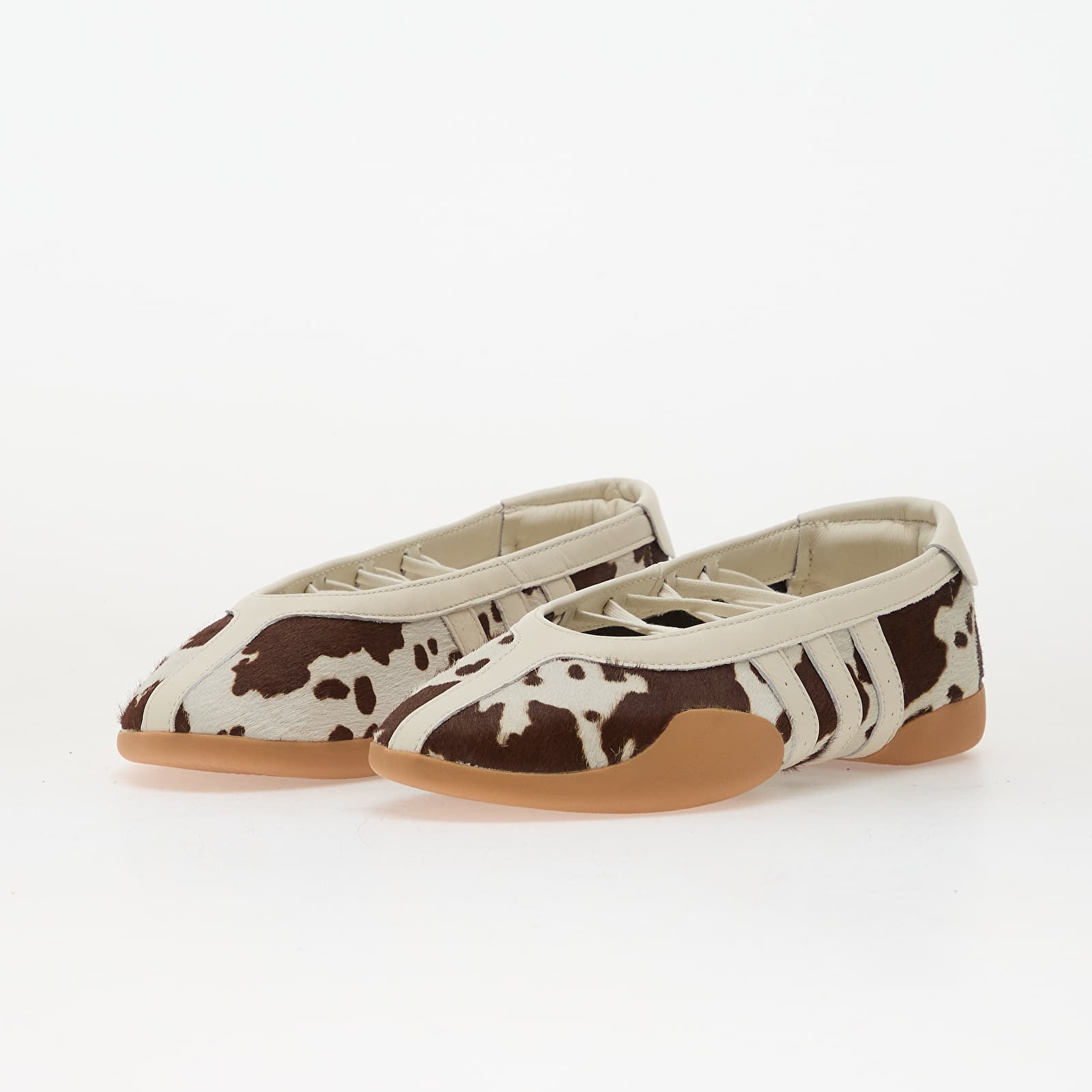 Moteriški sportiniai bateliai ir avalynė adidas Taekwondo Mei Ballet W Auco/ Ftw White/ Gum2