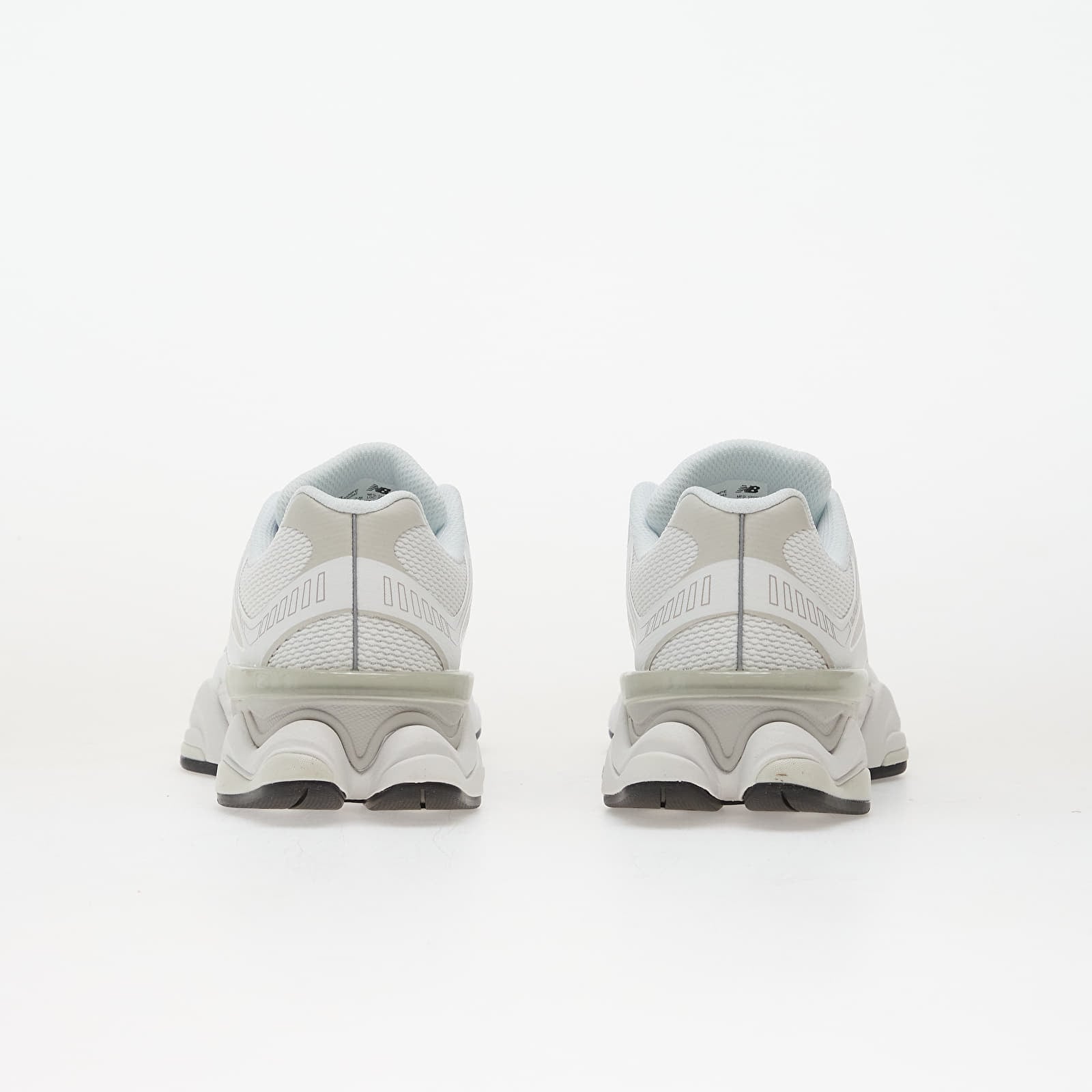 New Balance Sneakers New Balance 9060 White/ Grey Matter EUR 44 - 5