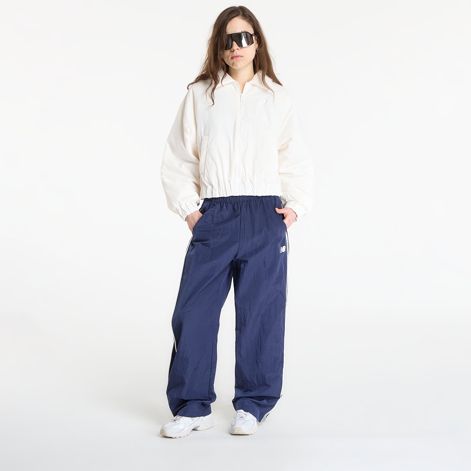 Naisten housut New Balance Sport Legacy Pant Blue