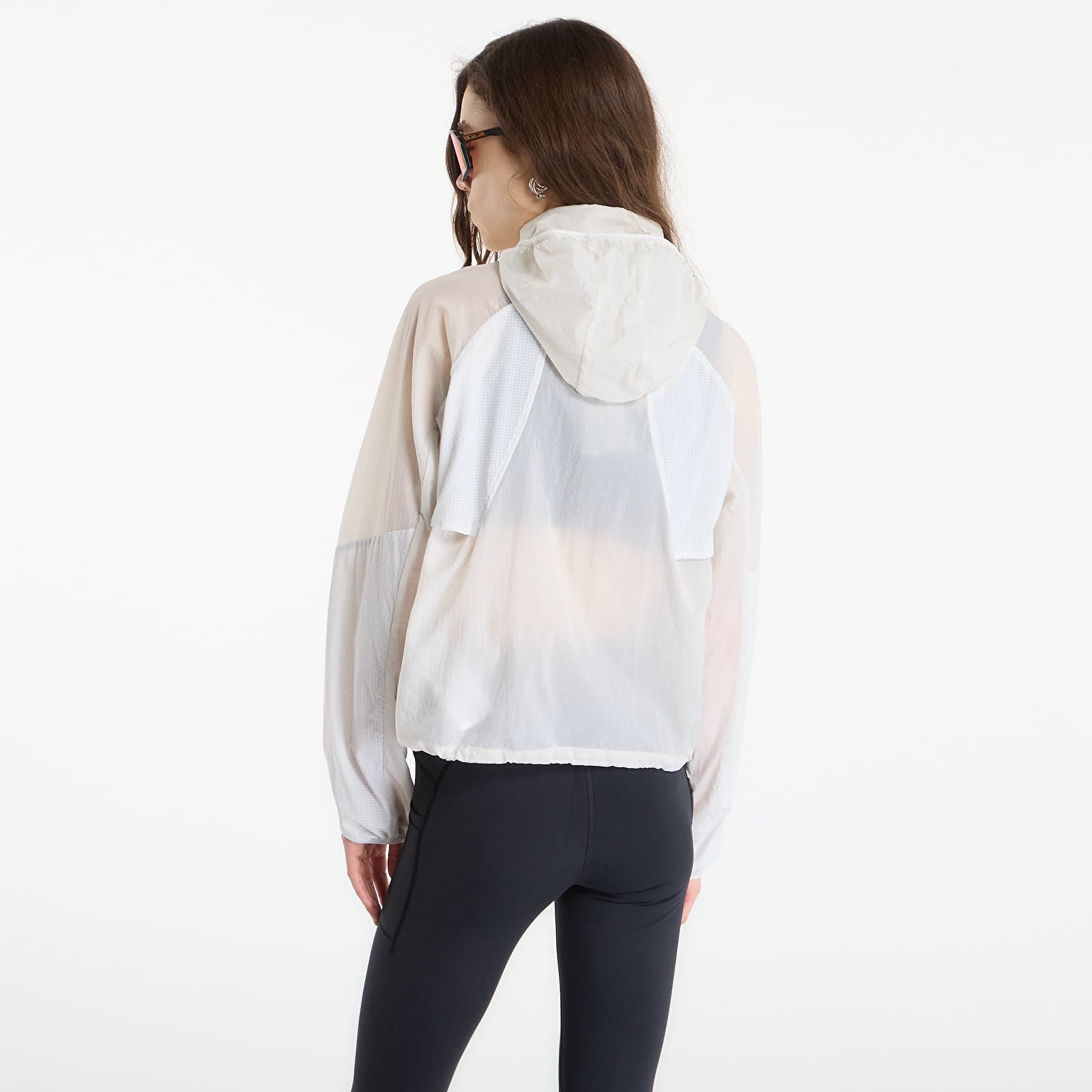 Dámské bundy New Balance RC Jacket Grey Matter