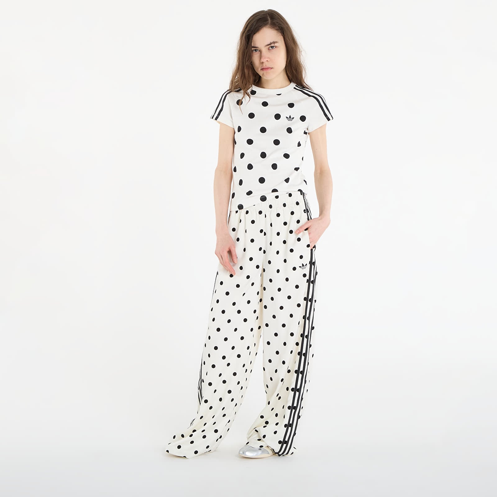 Dámská trička adidas Slim Fit Cali T-Shirt Off White