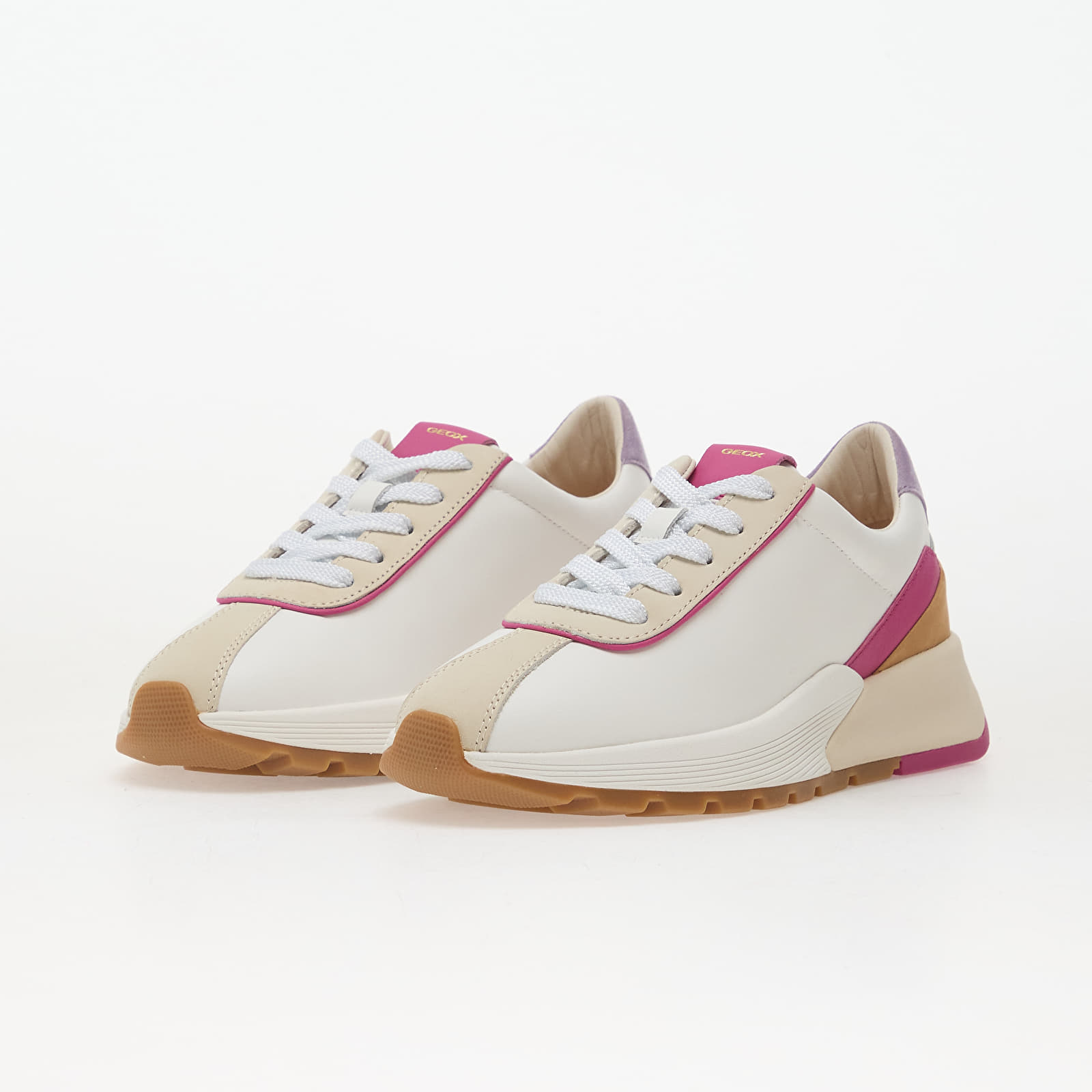 Moteriški sportiniai bateliai ir avalynė Geox D Metropoli White/ Cyclamen