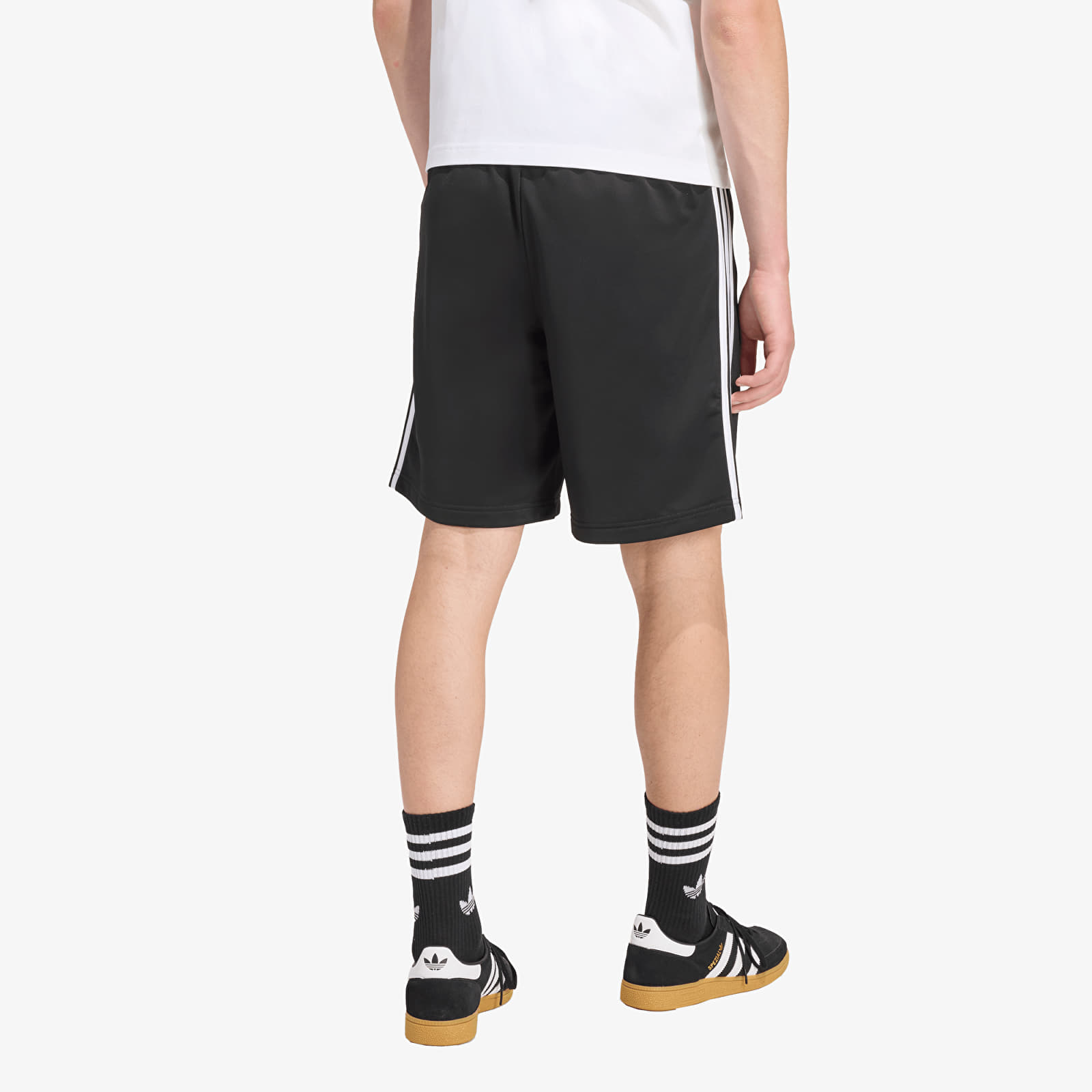 Meeste lühikesed püksid adidas Firebird Shorts Black
