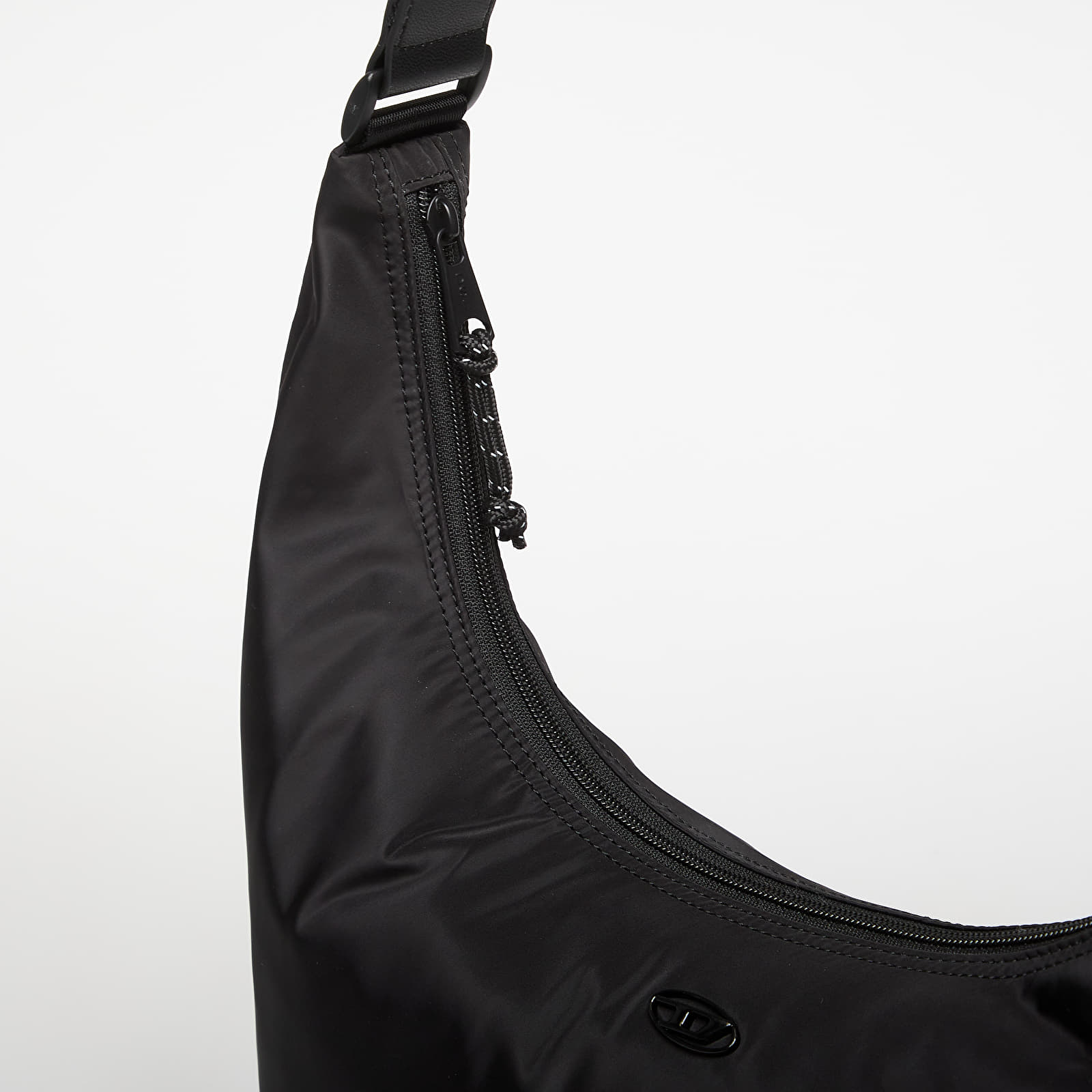 Dámské kabelky Diesel D-Pack Hobo X Shoulder Bag Black