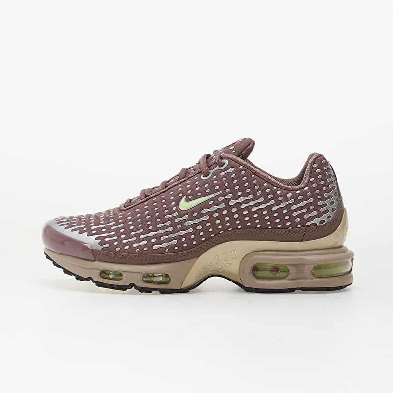 Nike Air Max Plus Vii Plum Eclipse/ Barely Volt-Mtlc Gold Grain
