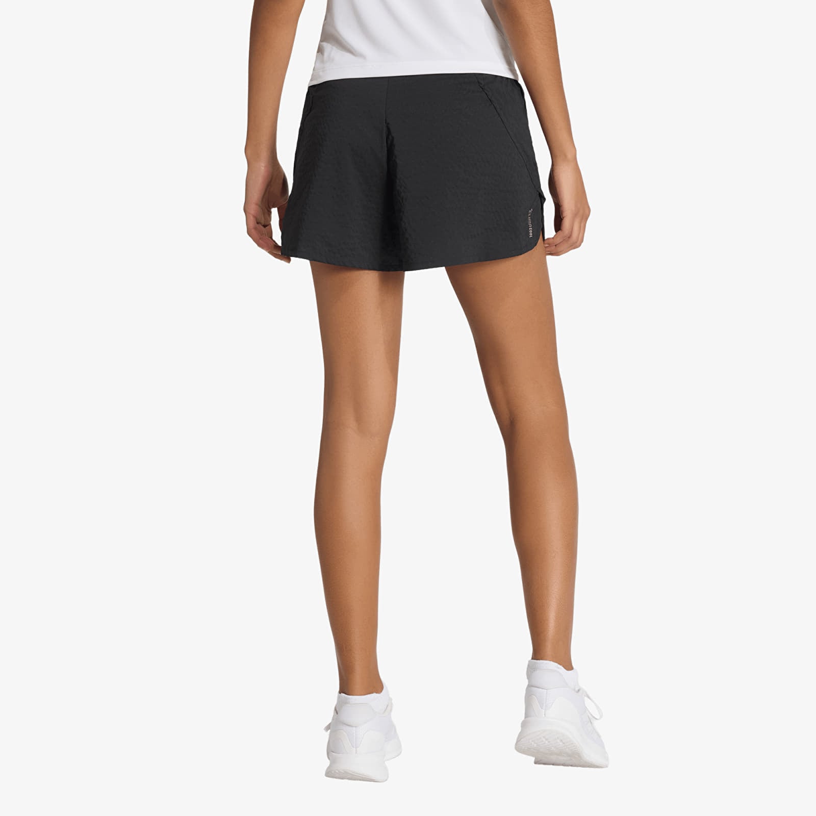 Shorts für Frauen adidas Adi365 Seasonal Womens Running Shorts Black