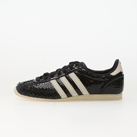 adidas Japan W Core Black/ Core Black/ Off White