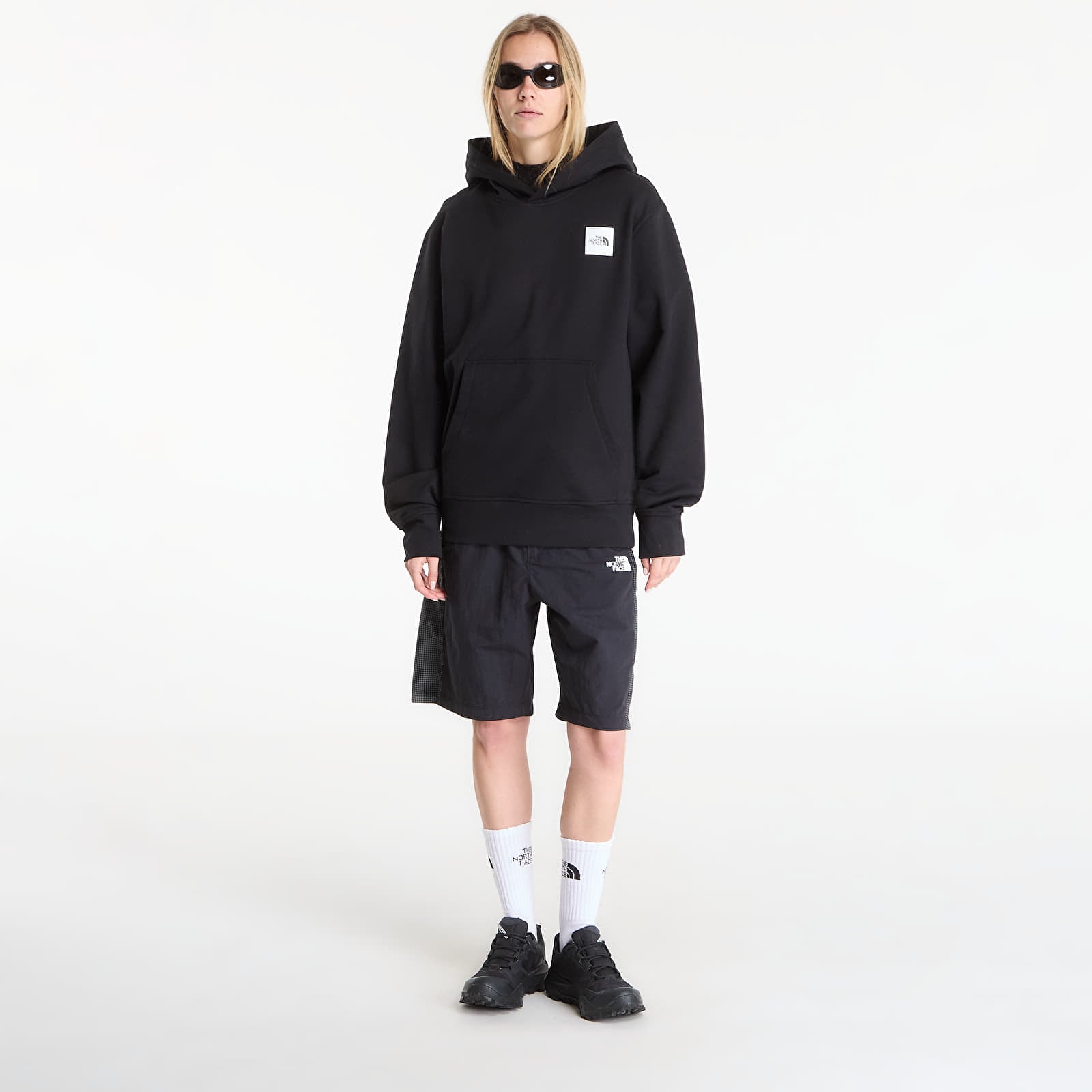 Men's sweatshirts The North Face Expedition Photo Relaxed Hoodie UNISEX TNF Black