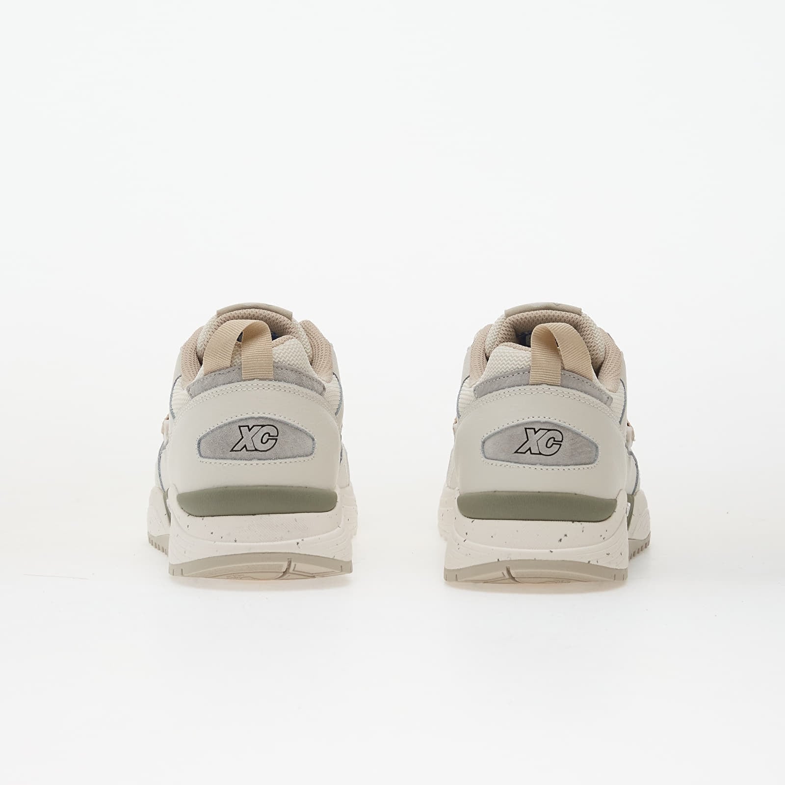 Joggesko og sko for menn Karhu Fusion XC Blanc De Blanc/ Silver Lining