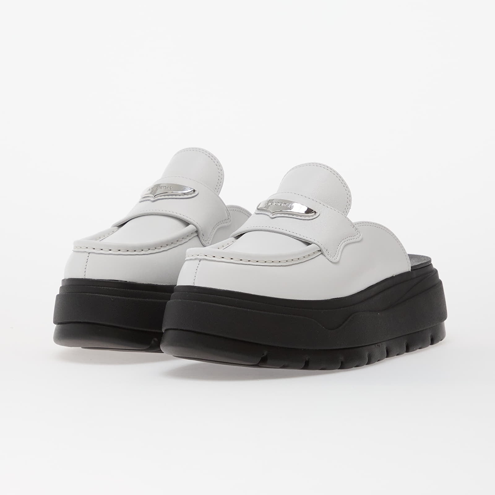 Sneakers und Schuhe für Frauen Air Jordan W Mule Summit White/ Metallic Silver-Black