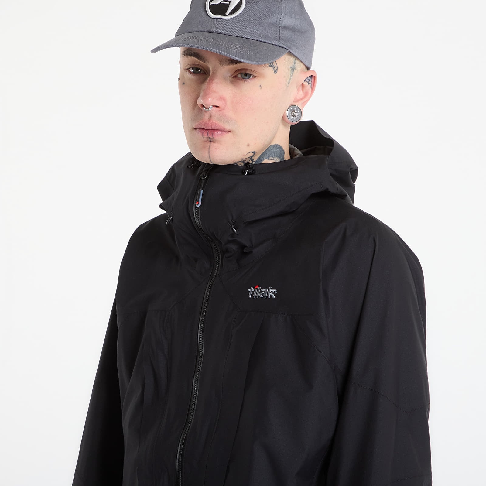 Vindjakker til mænd Tilak Stinger Paclite 25 Caviar Black