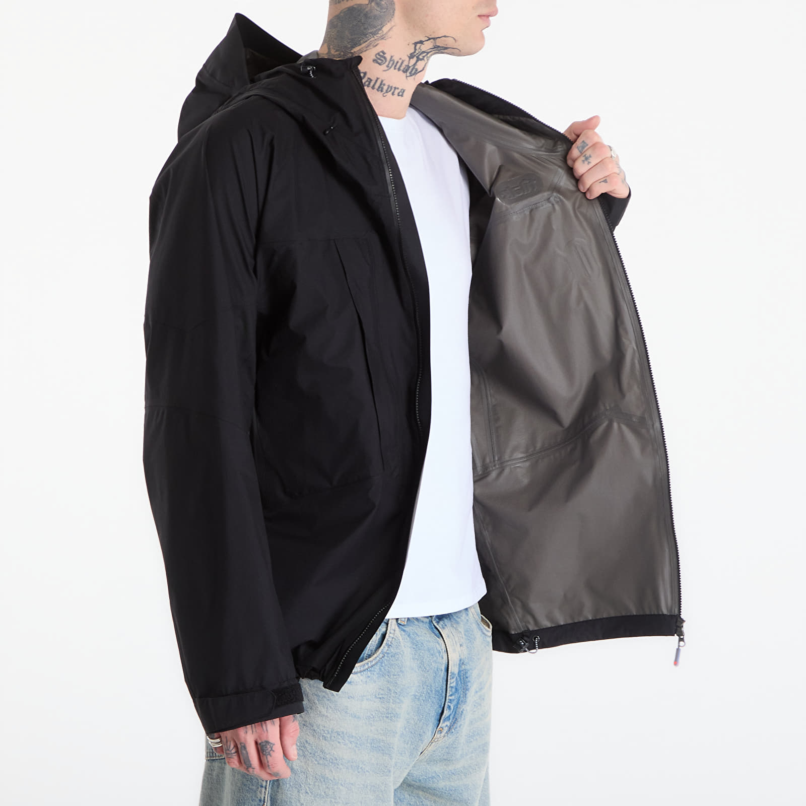 Vindjakker til mænd Tilak Stinger Paclite 25 Caviar Black