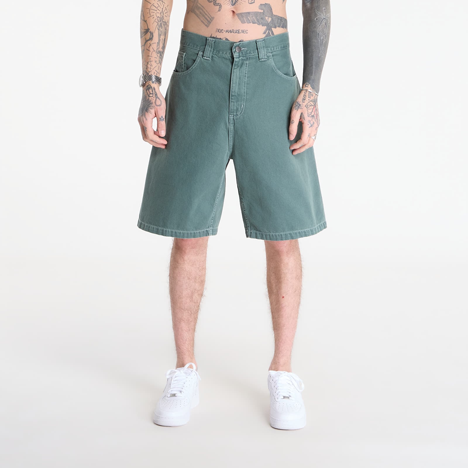 Meeste lühikesed püksid Carhartt WIP Brandon Short Velvet Green