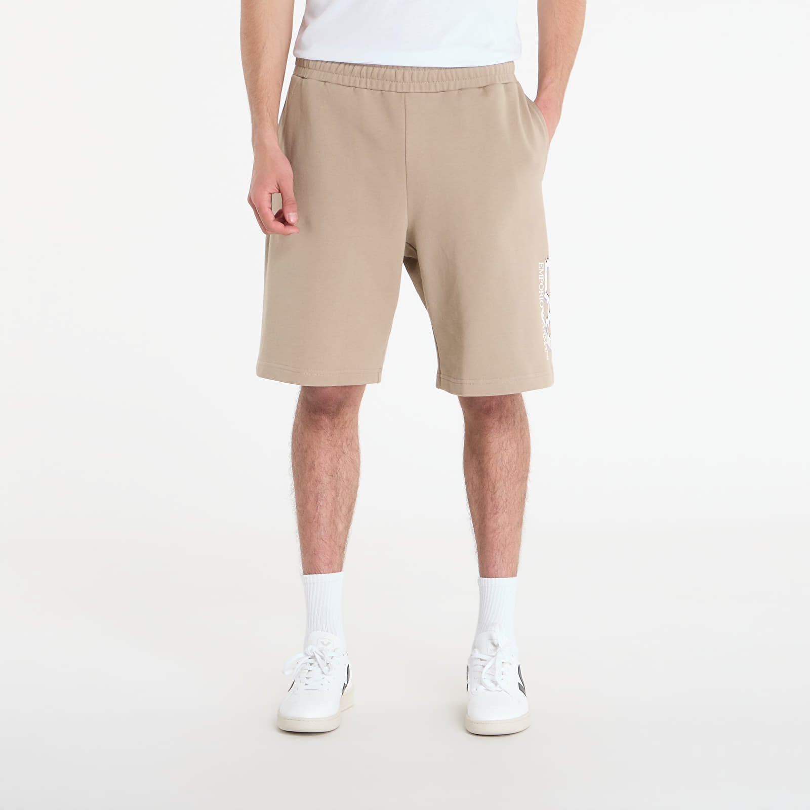 Kratke hlače  EA7 Emporio Armani Train Visibility Shorts Roasted Cashew