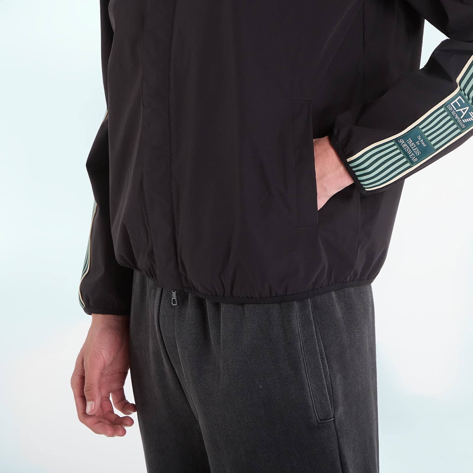 Geci EA7 Emporio Armani Train Logo Blouson Jacket Black