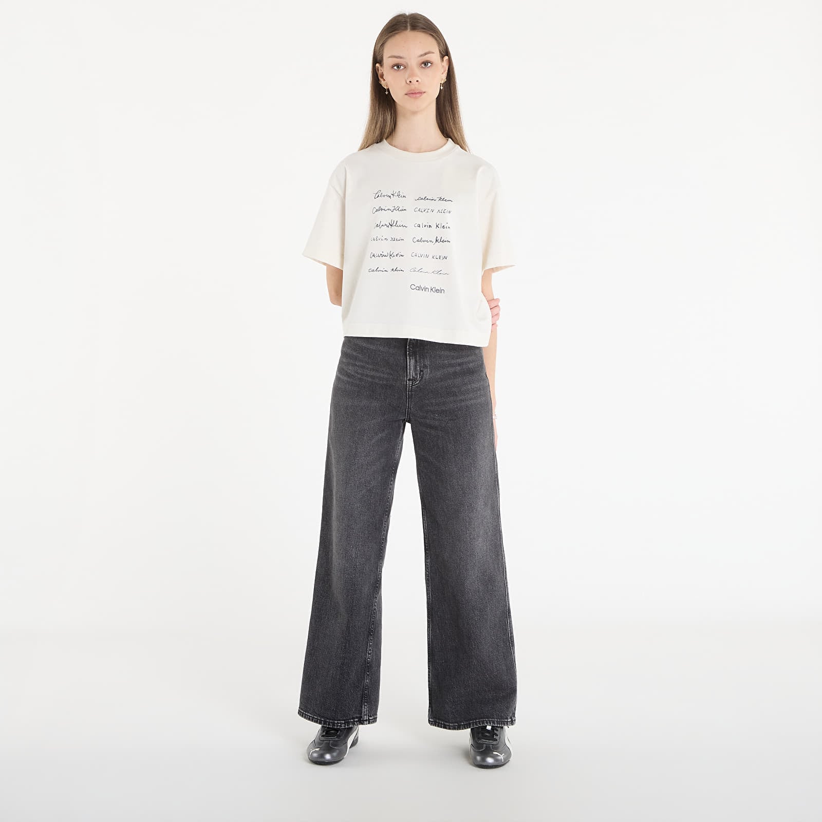 Dámske tričká Calvin Klein Jeans Ss Cropped Boxy Grap Tee White