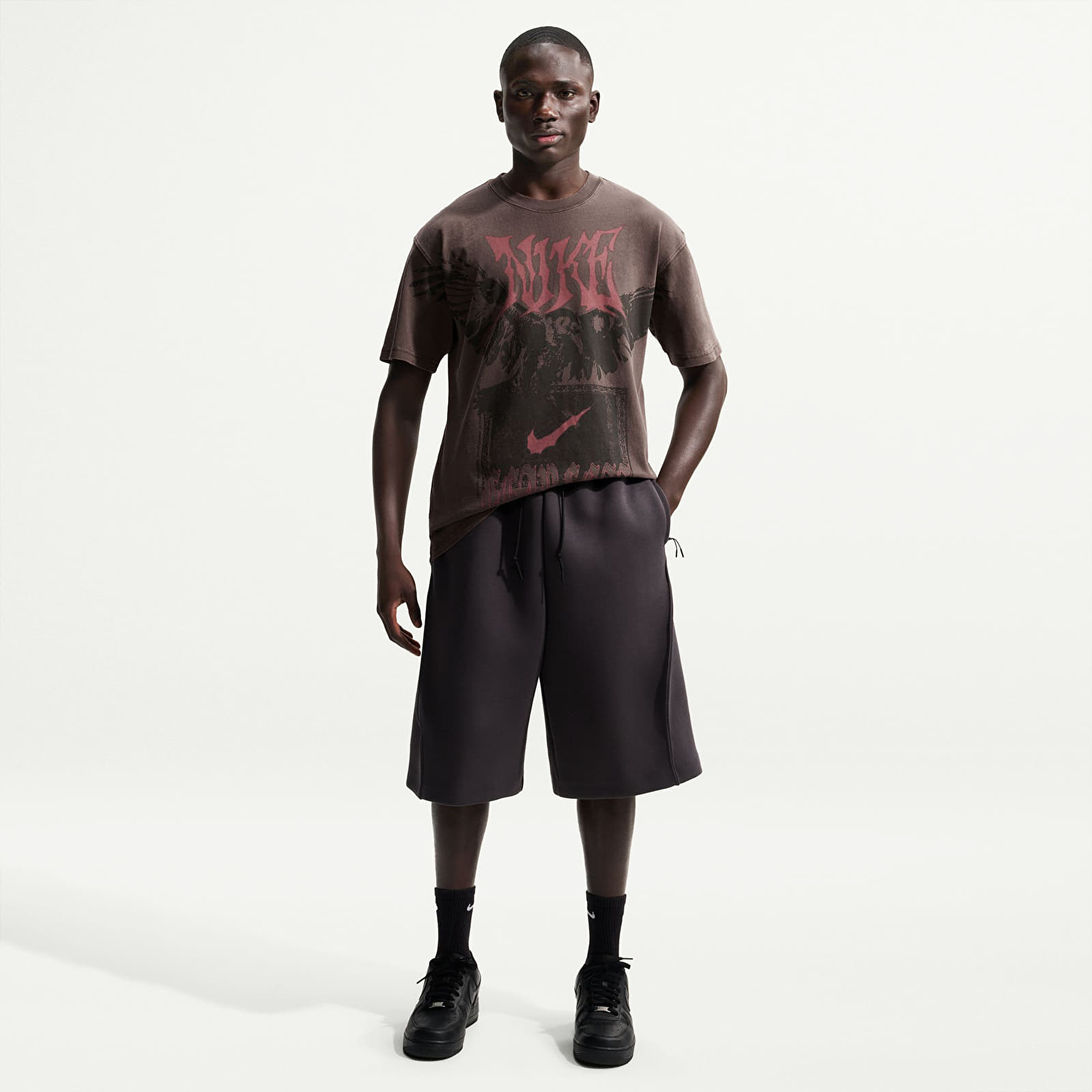 Men's T-shirts Nike Men's Basketball T-Shirt Baroque Brown