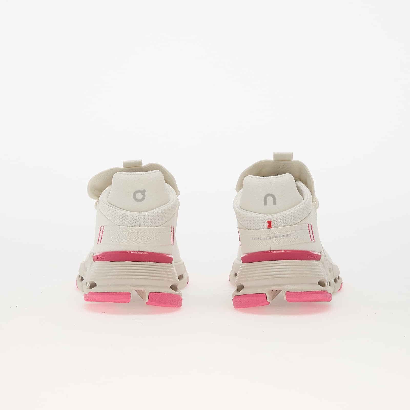 Buty damskie On W Cloudnova 2 Ivory/ Pink