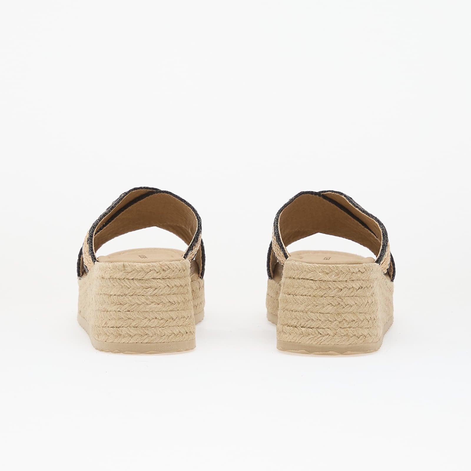 Ženski čevlji Geox D Alemeria Lt Taupe/ Black