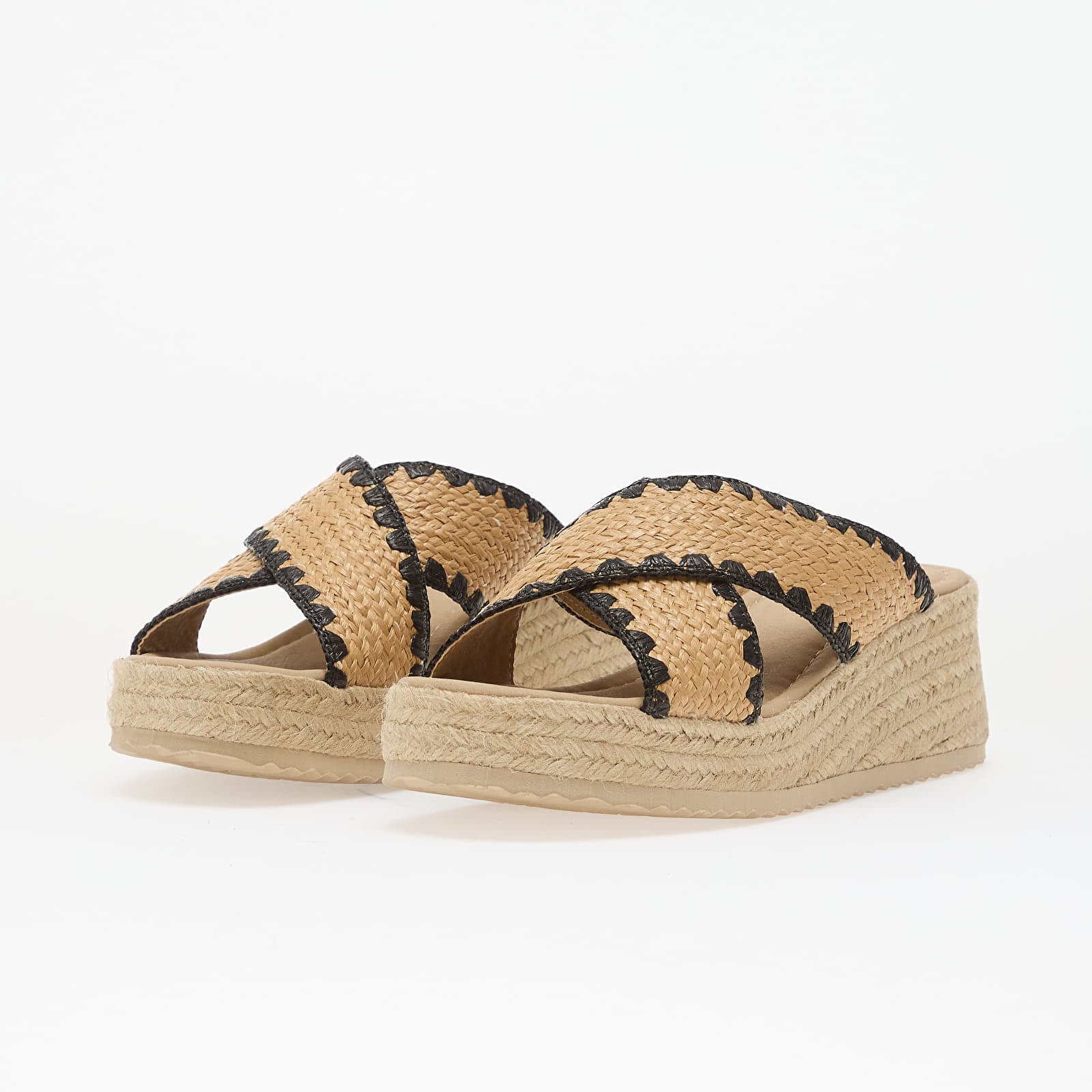 Ženski čevlji Geox D Alemeria Lt Taupe/ Black