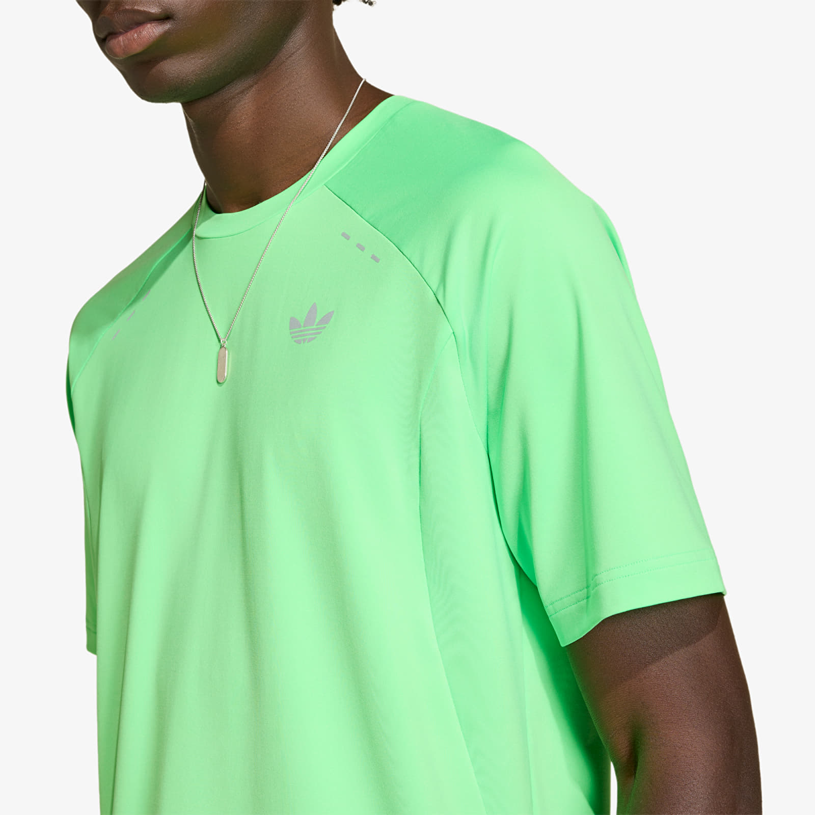 Tricouri bărbați adidas Tech Trefoil Essentials Polyester T-Shirt Screaming Green